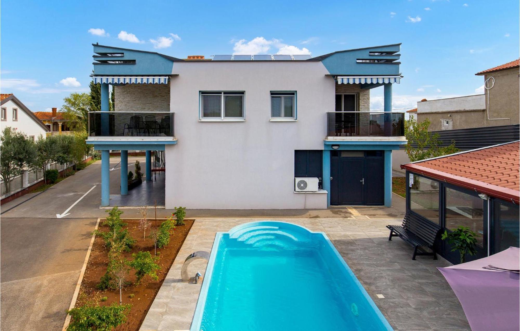 1 Bedroom Beautiful Apartment In Vrh Vrh  Exterior foto